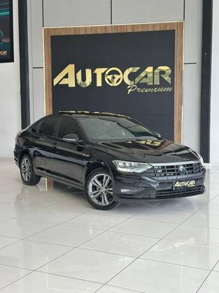 VOLKSWAGEN JETTA 1.4 250 TSI TOTAL FLEX R-LINE TIPTRONIC VOLKSWAGEN JETTA 1.4 250 TSI TOTAL FLEX R-LINE TIPTRONIC